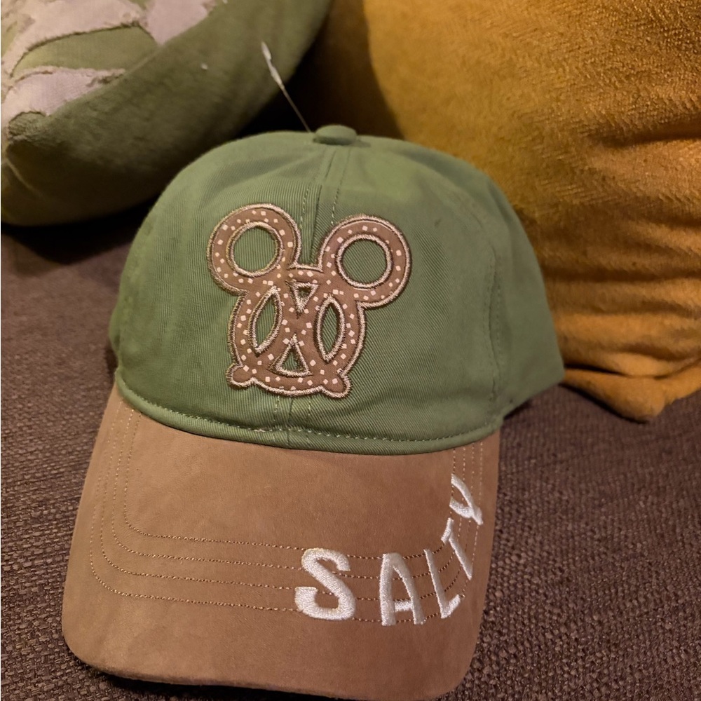 NWT Disney Eats Salty Pretzel Adult Hat